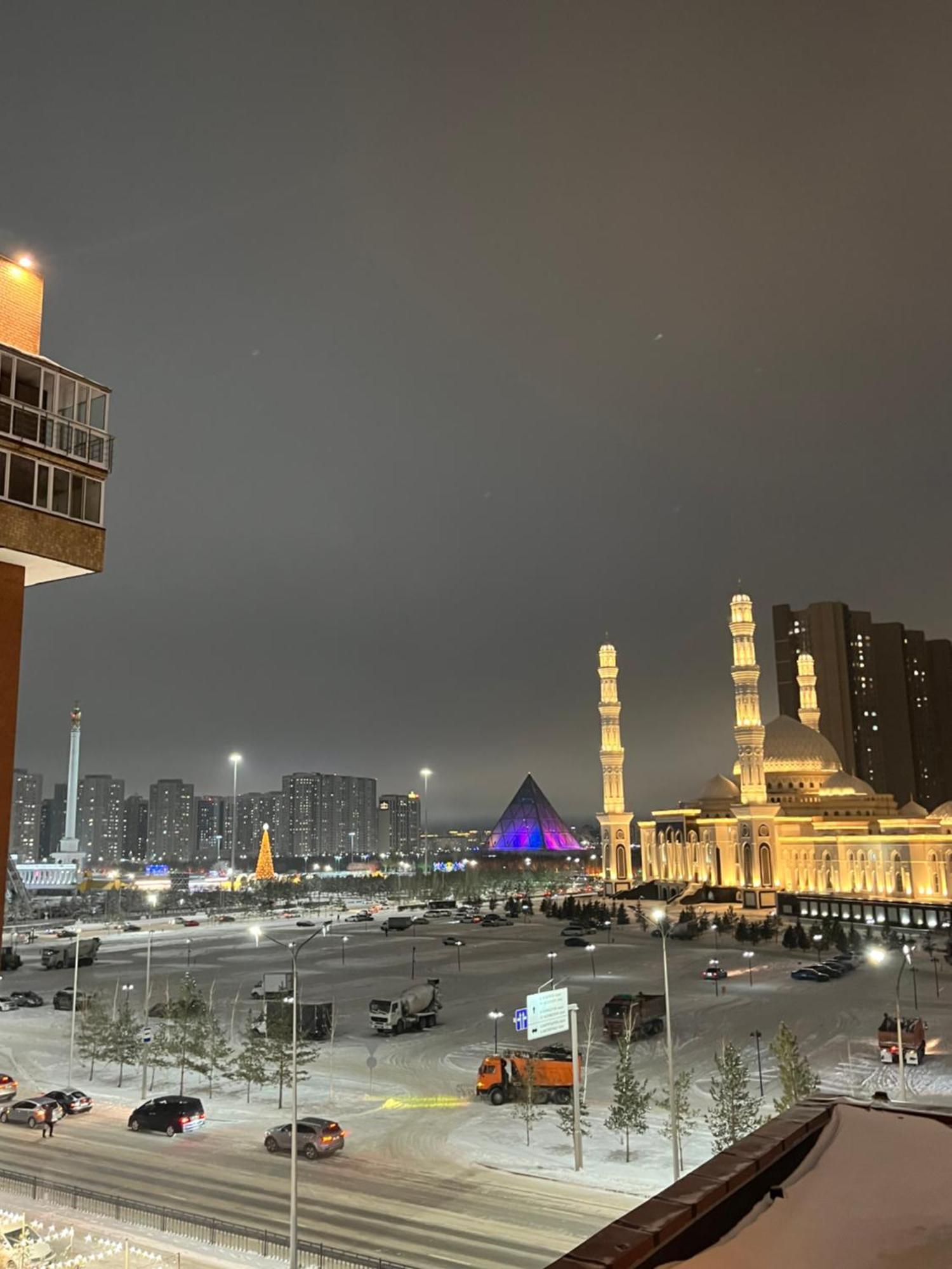 Уютная Квартира Жк Сказочный Мир, Город Астана, Кошкарбаева 26 Exterior foto